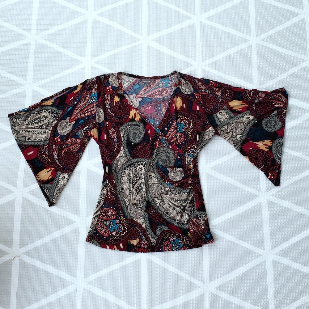 🛍Roz & Ali Faux Wrap Top with 3/4 Sleeves